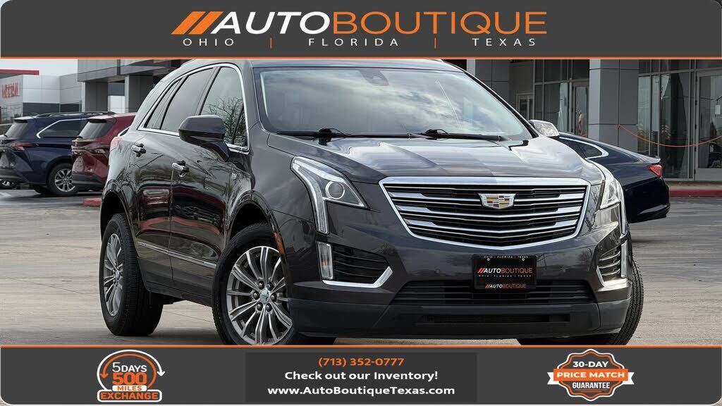 2017 CADILLAC XT5