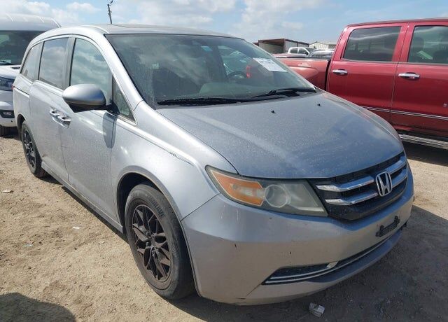 2016 HONDA Odyssey
