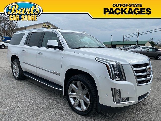 2017 CADILLAC Escalade ESV