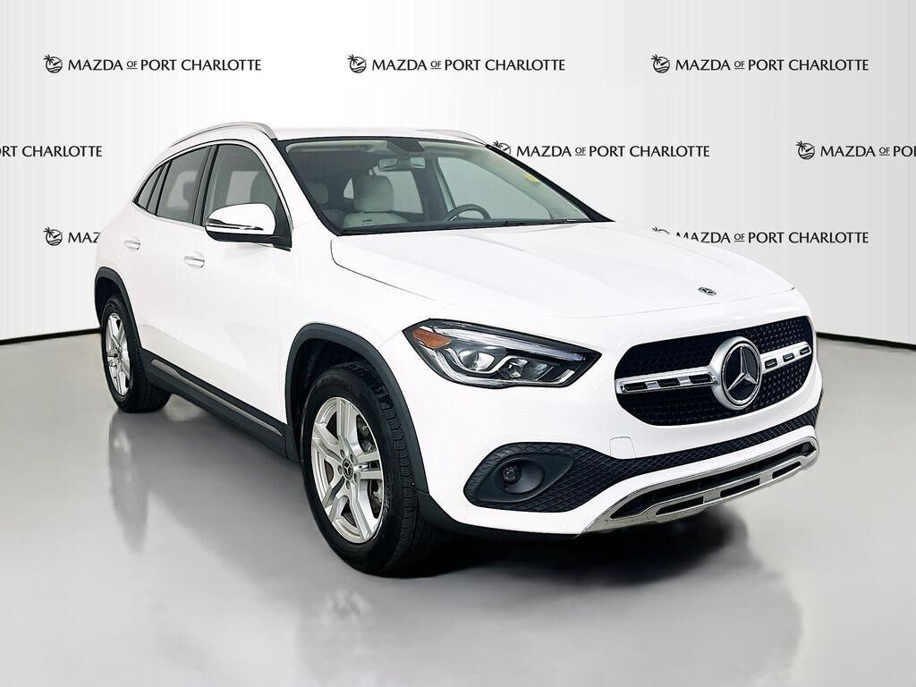 2023 MERCEDES-BENZ GLA-Class