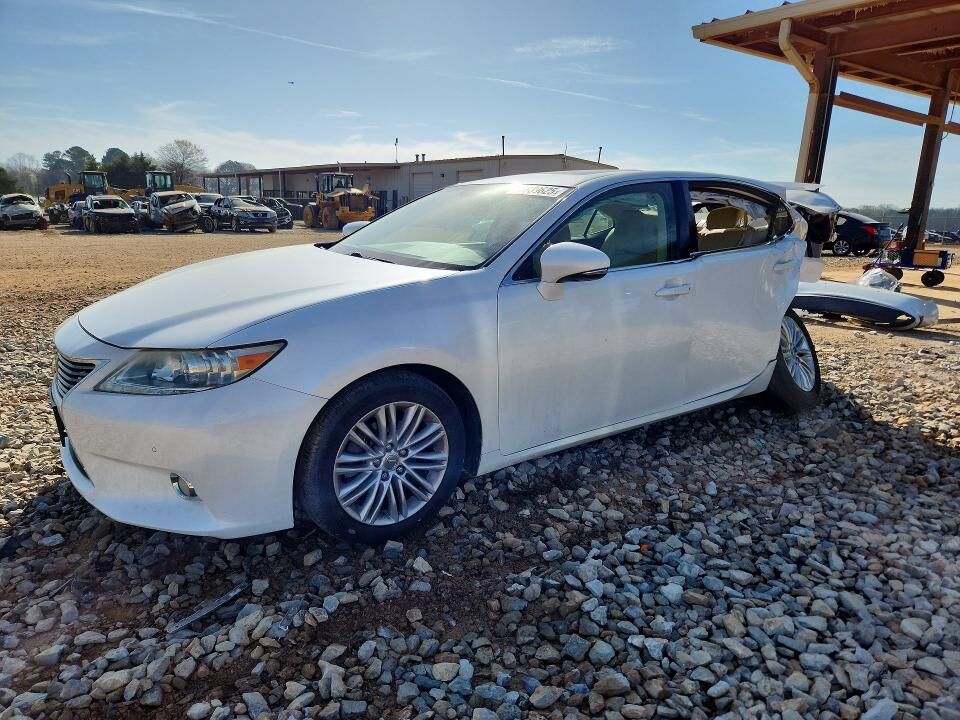 2015 LEXUS ES