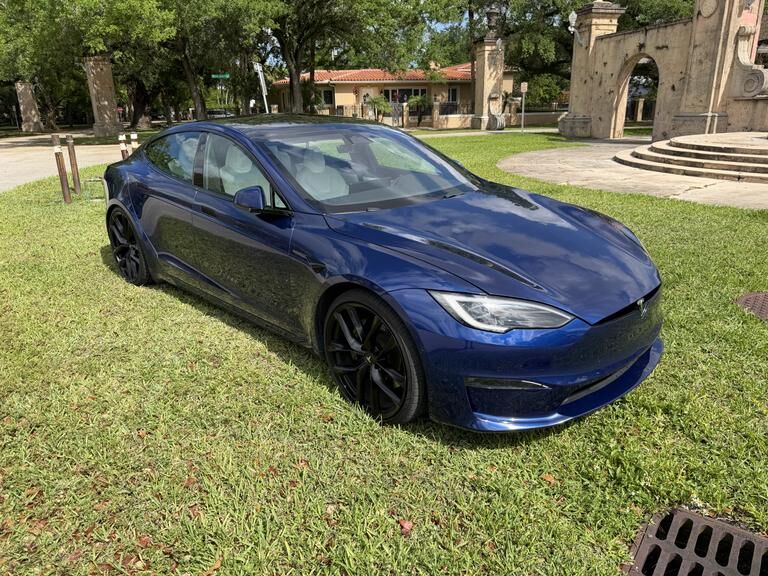 2023 TESLA Model S