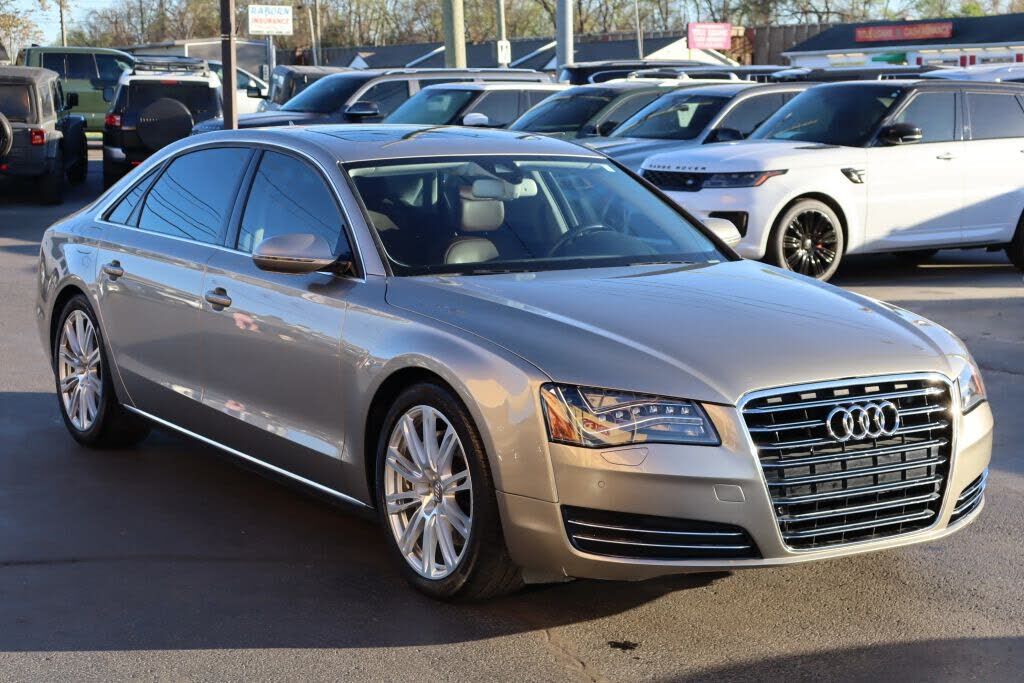 2014 AUDI A8