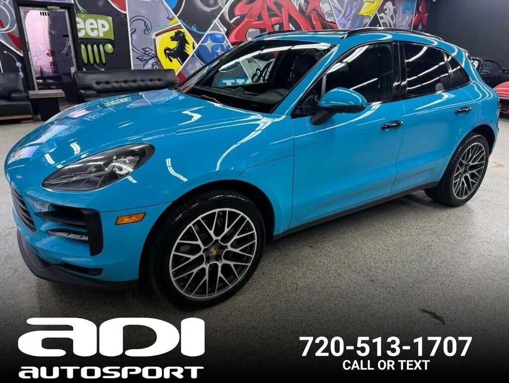 2019 PORSCHE Macan