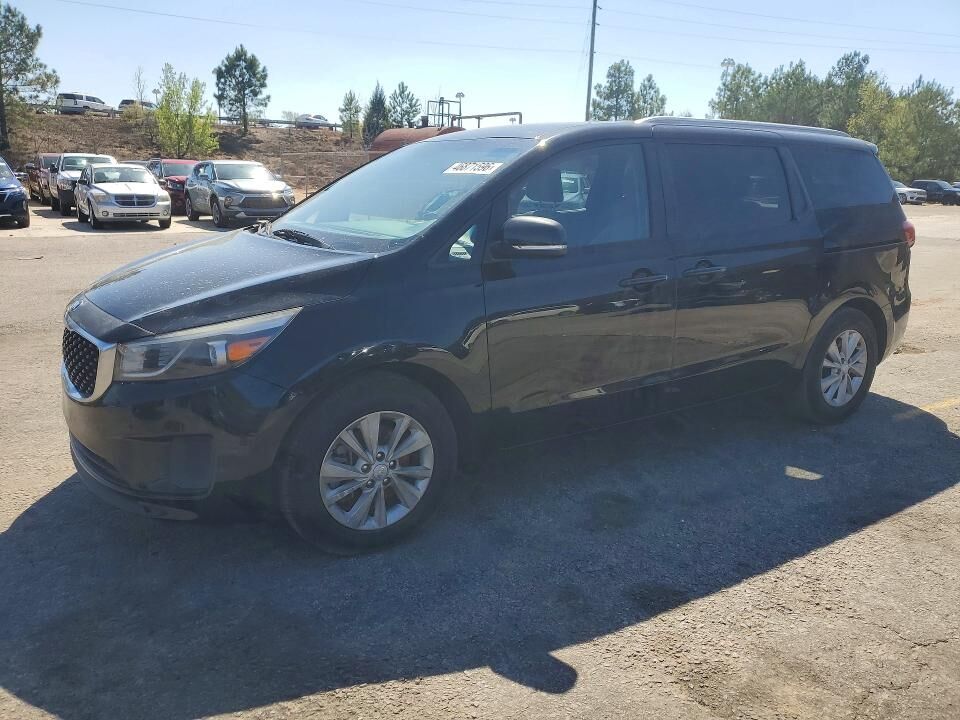 2016 KIA Sedona