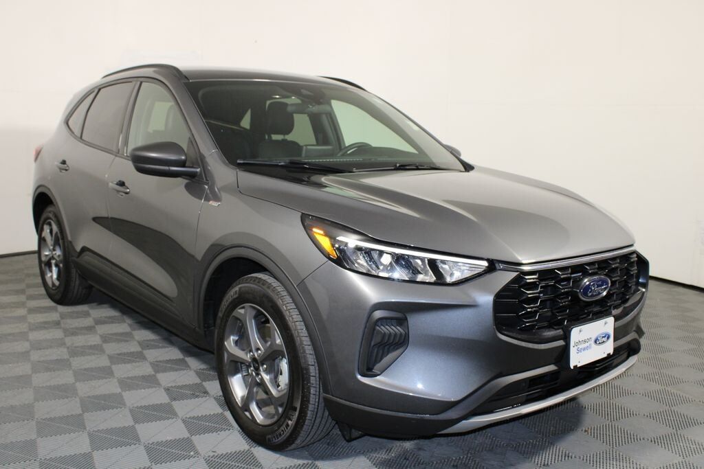 2025 FORD Escape