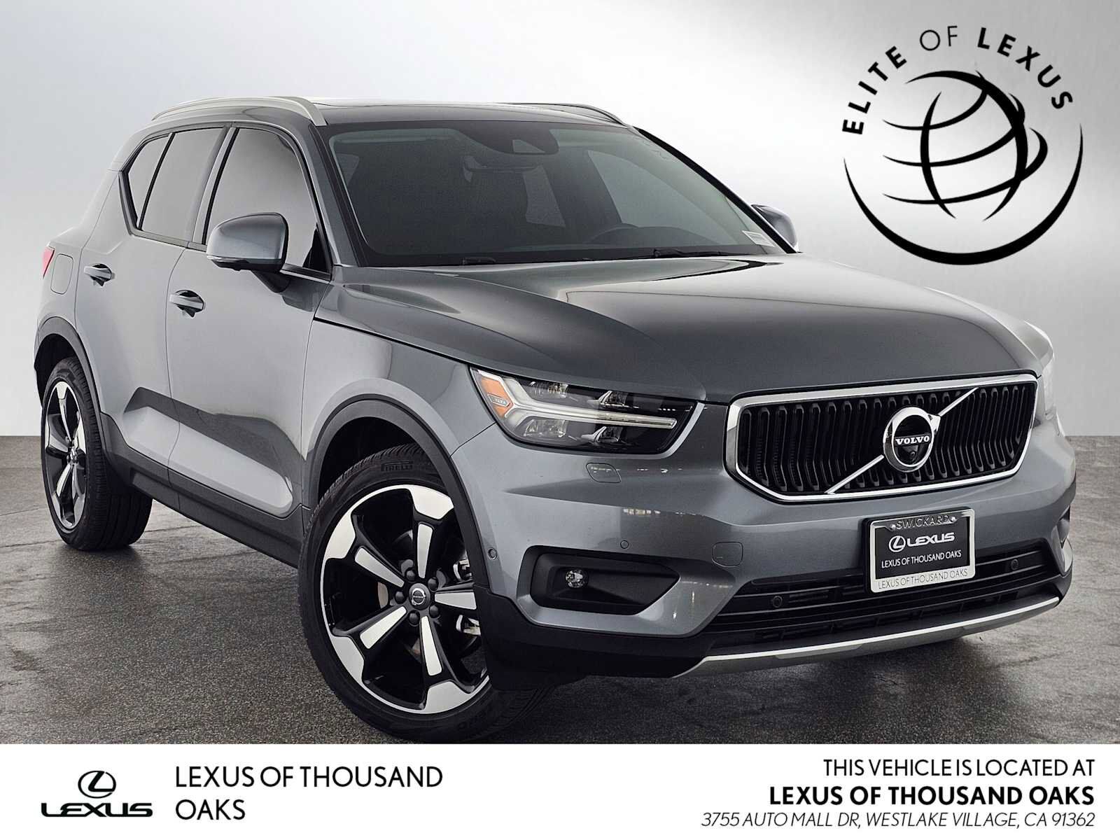 2019 VOLVO XC40