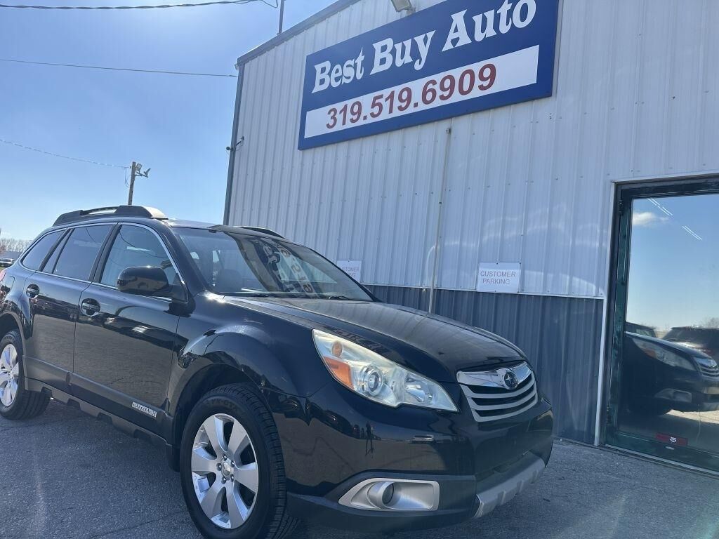 2011 SUBARU Outback