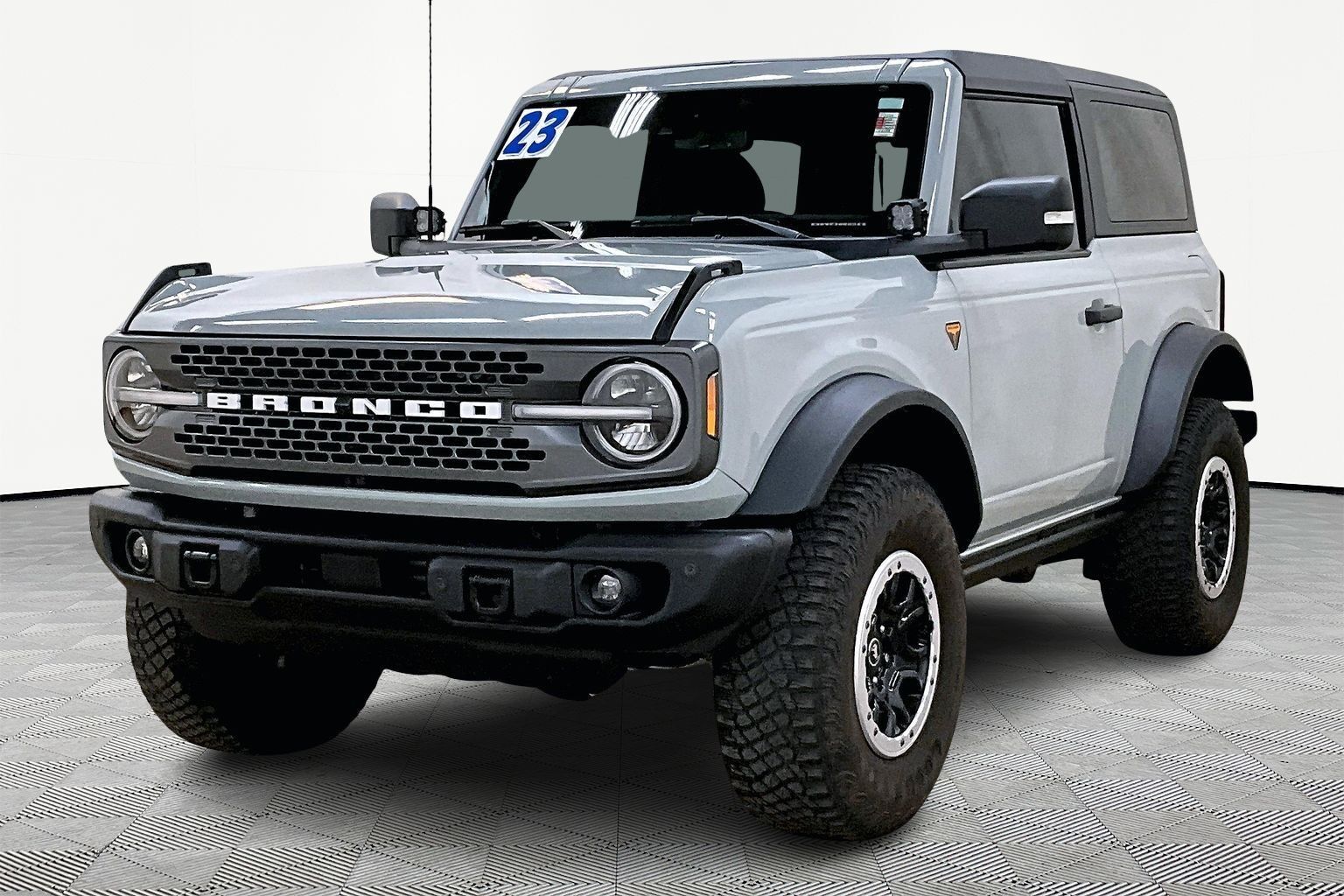 2023 FORD Bronco