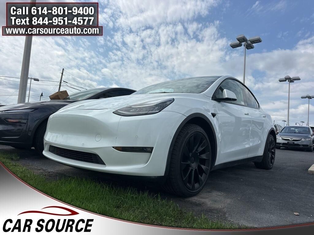 2022 TESLA Model Y