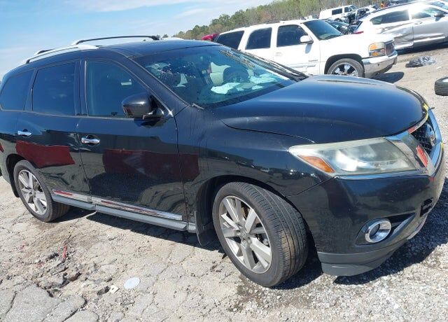 2015 NISSAN Pathfinder