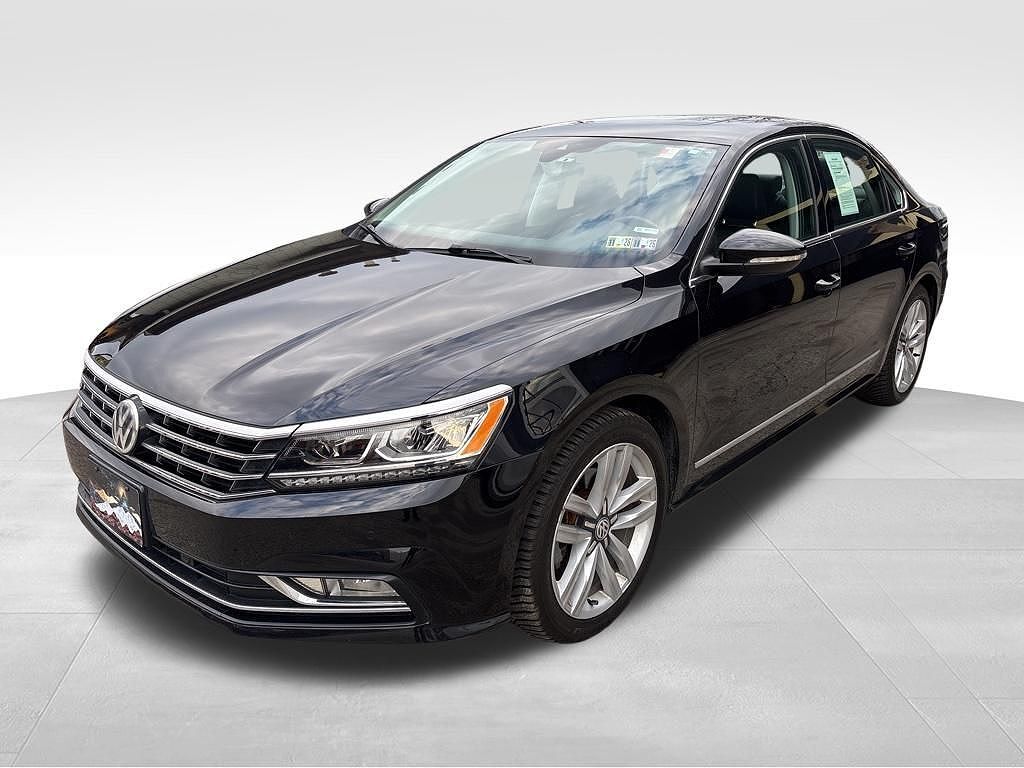 2017 VOLKSWAGEN Passat