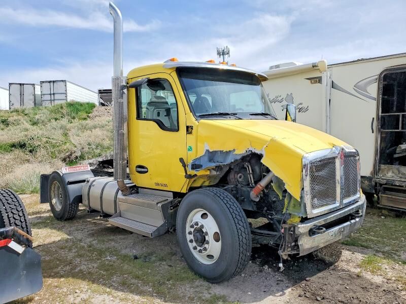 2024 KENWORTH T380