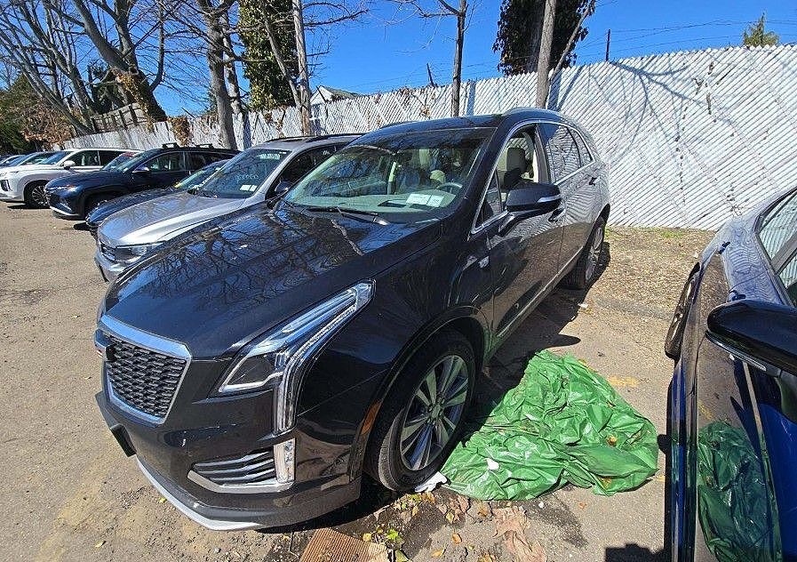2023 CADILLAC XT5