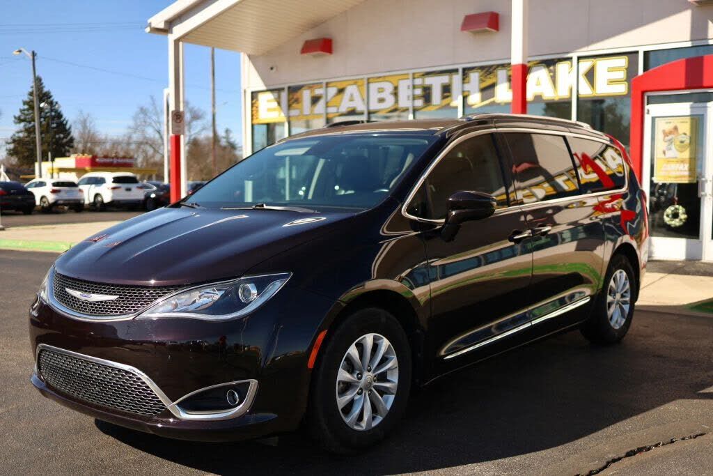 2019 CHRYSLER Pacifica