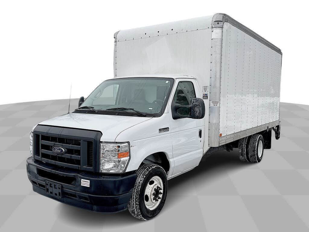 2024 FORD E-350