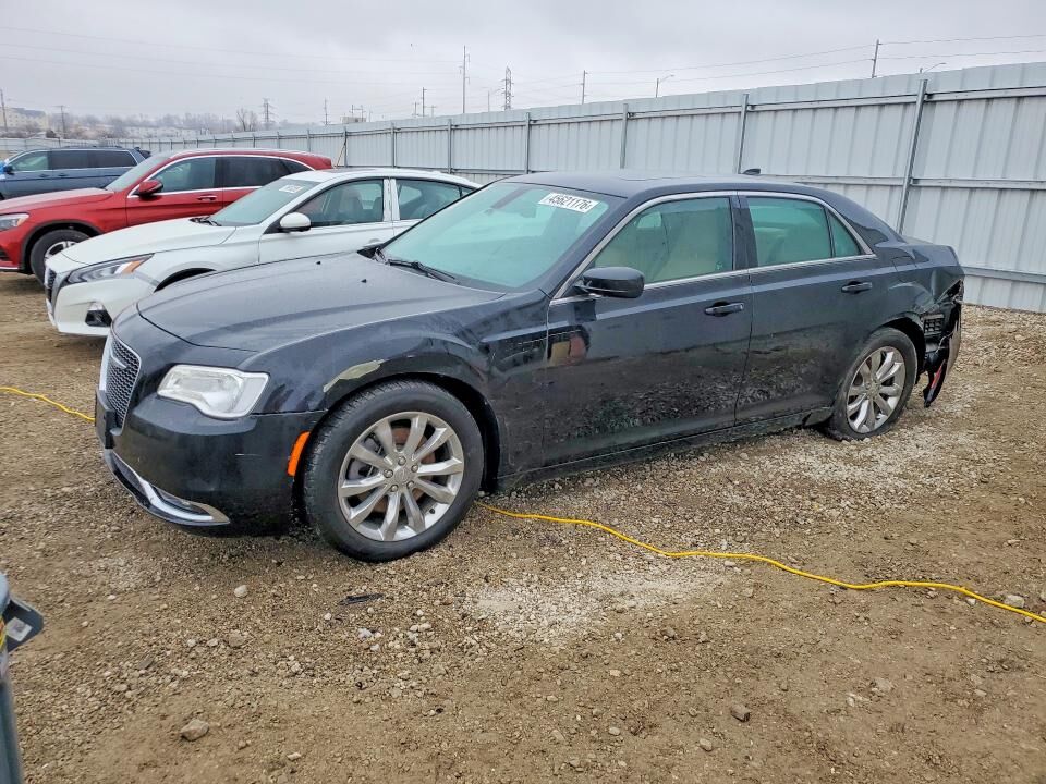 2017 CHRYSLER 300