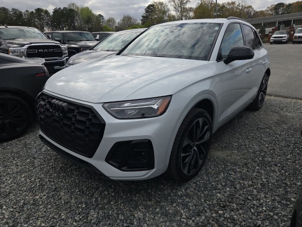 2022 AUDI SQ5
