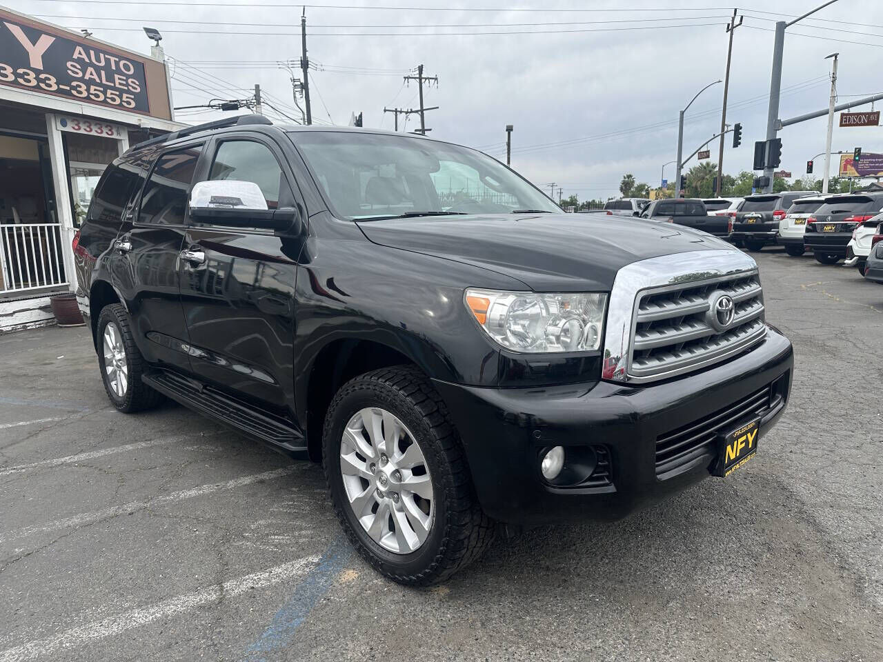 2012 TOYOTA Sequoia