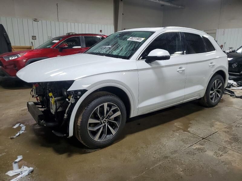 2021 AUDI Q5