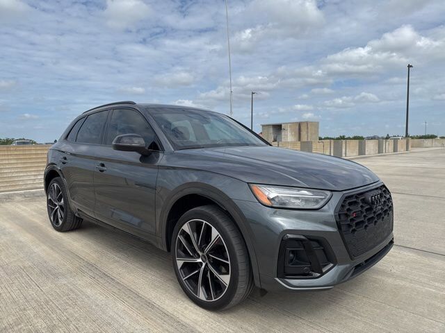 2024 AUDI SQ5