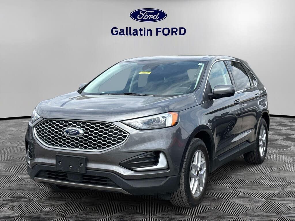 2023 FORD Edge