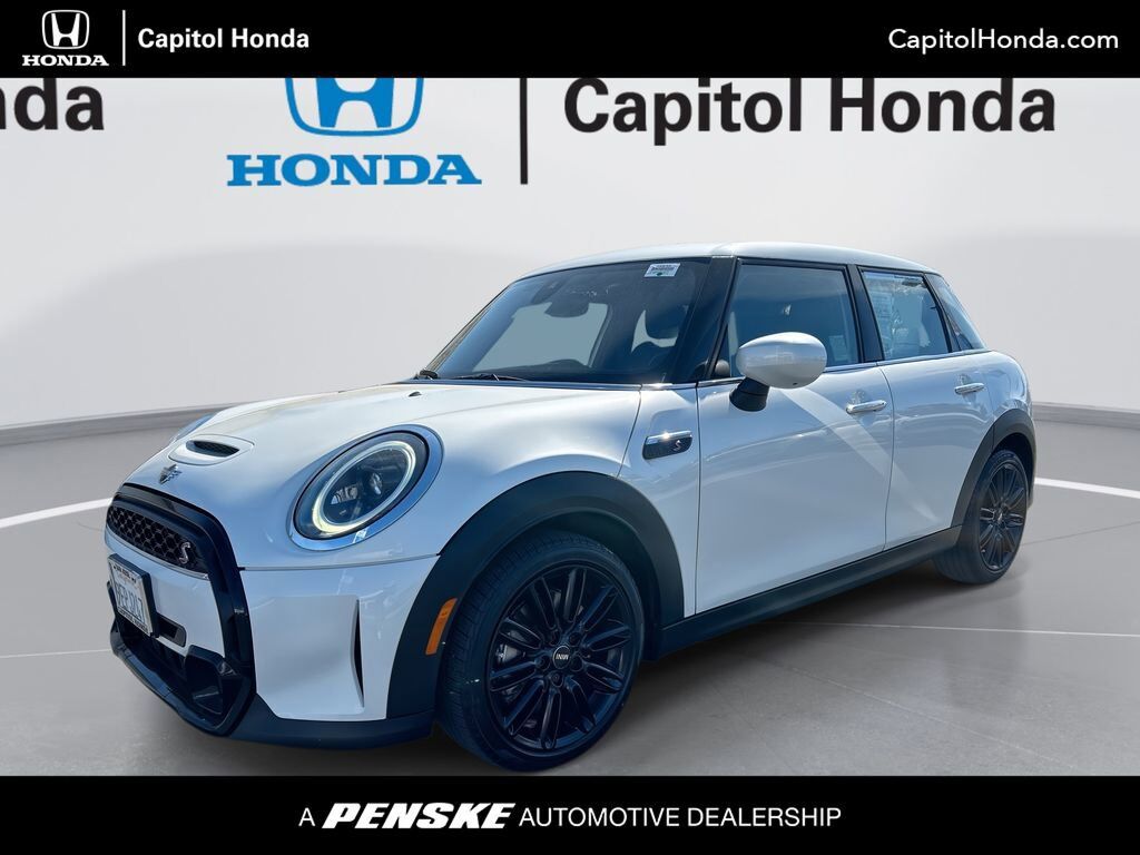 2023 MINI Hardtop