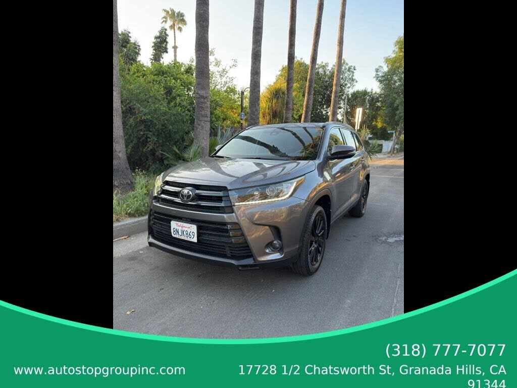 2019 TOYOTA Highlander