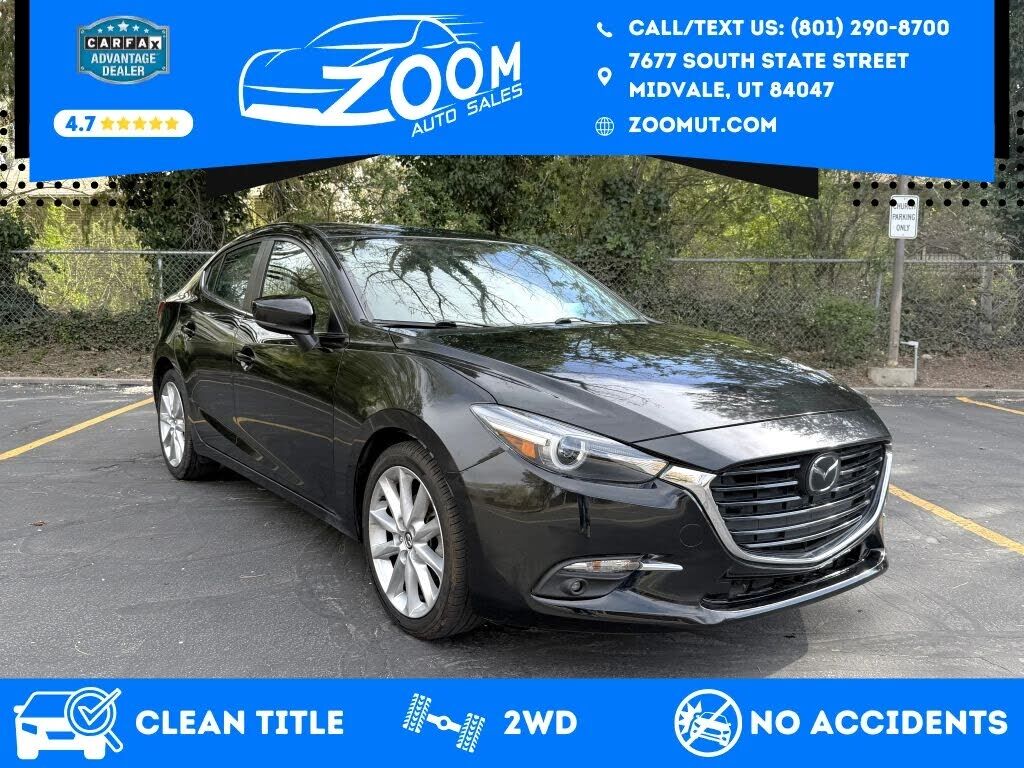 2017 MAZDA Mazda3
