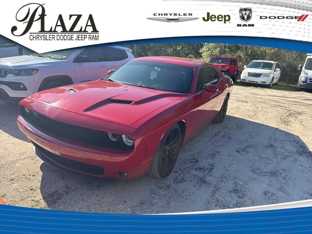 2017 DODGE Challenger