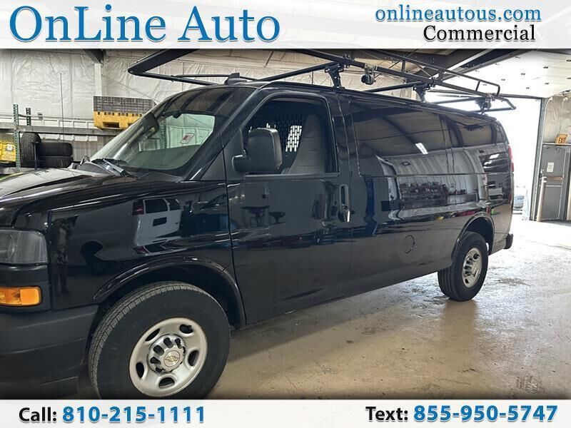 2021 CHEVROLET Express