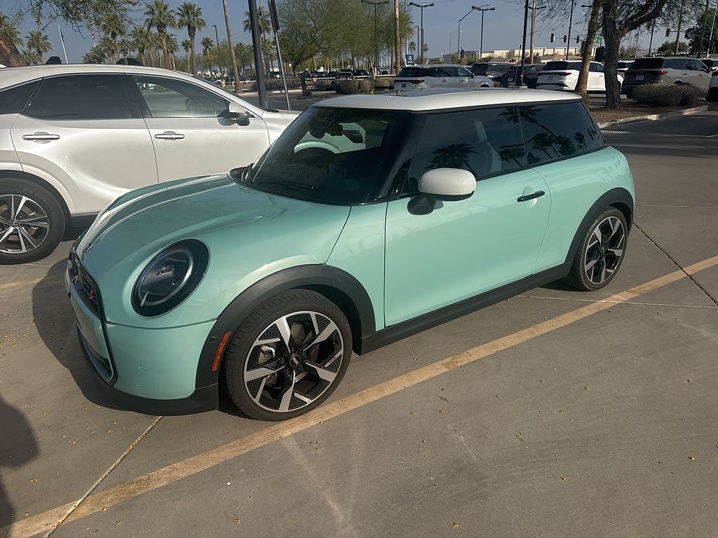 2025 MINI Hardtop