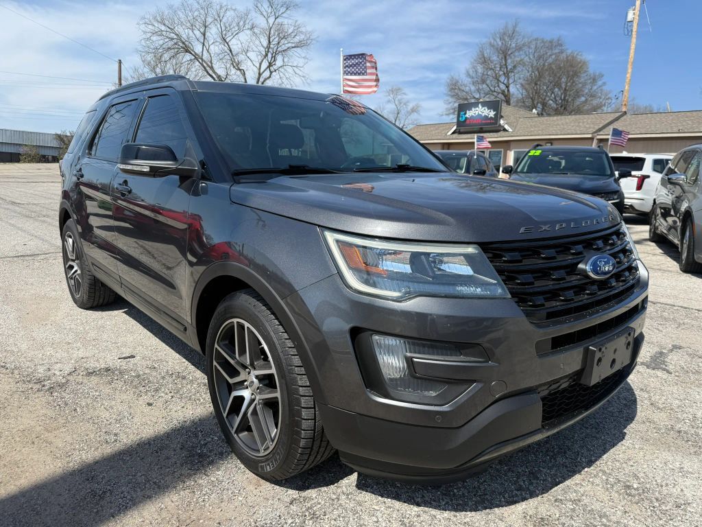 2016 FORD Explorer