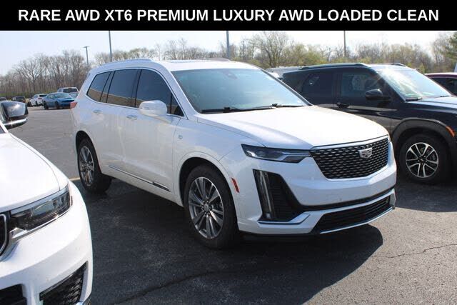 2021 CADILLAC XT6