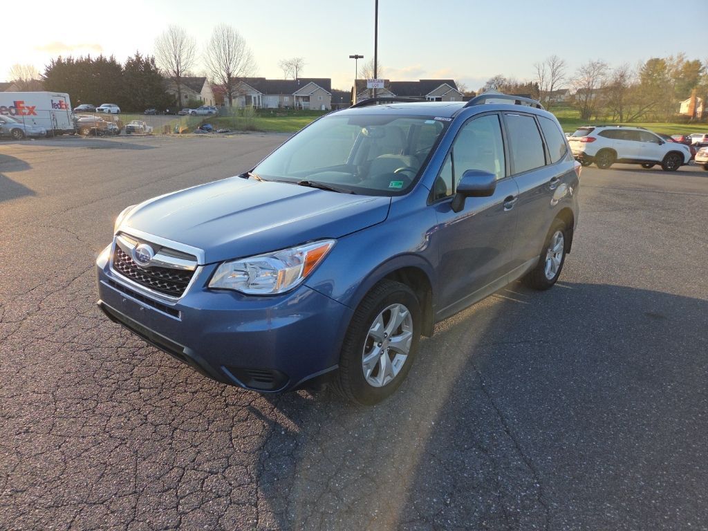 2016 SUBARU Forester