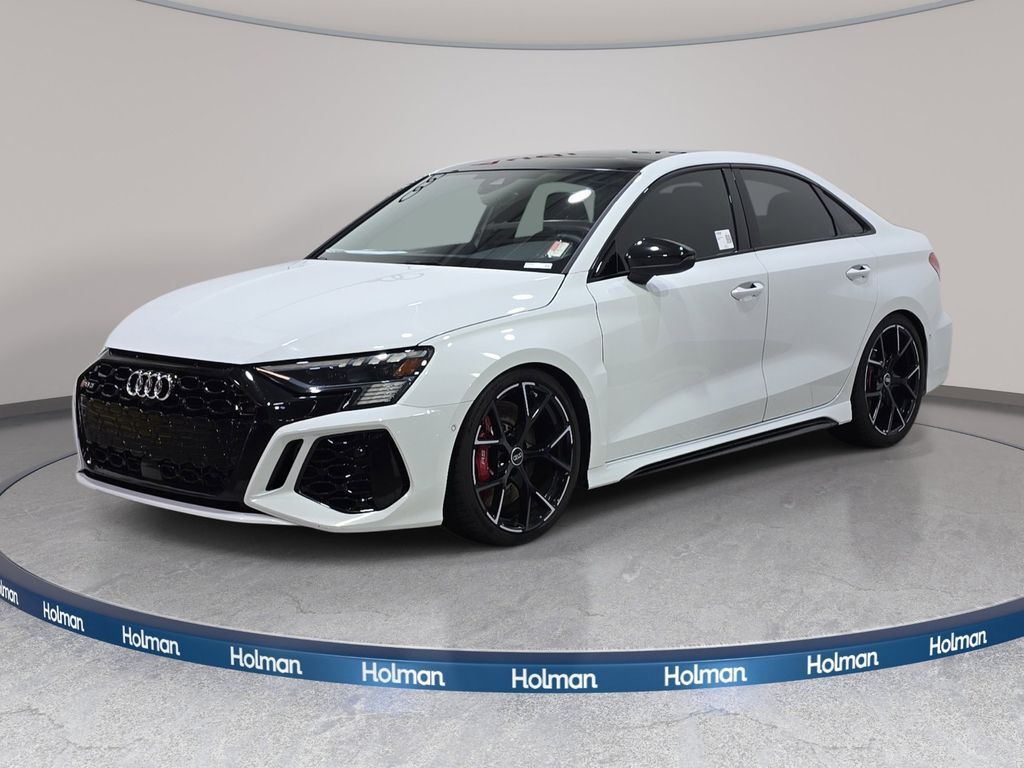2022 AUDI RS3