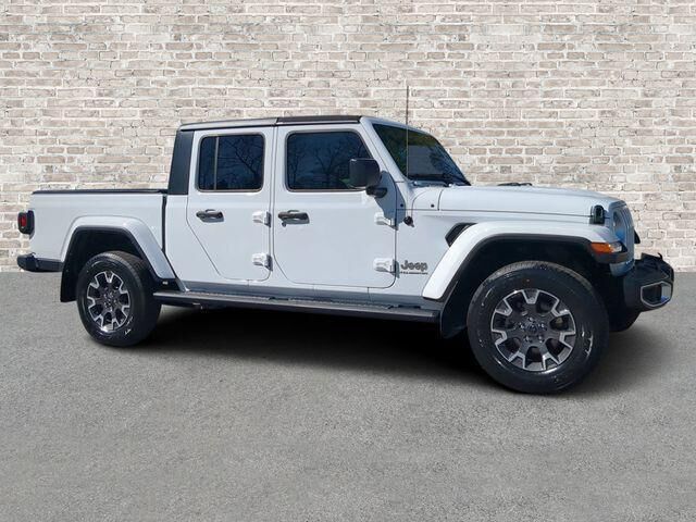 2023 JEEP Gladiator