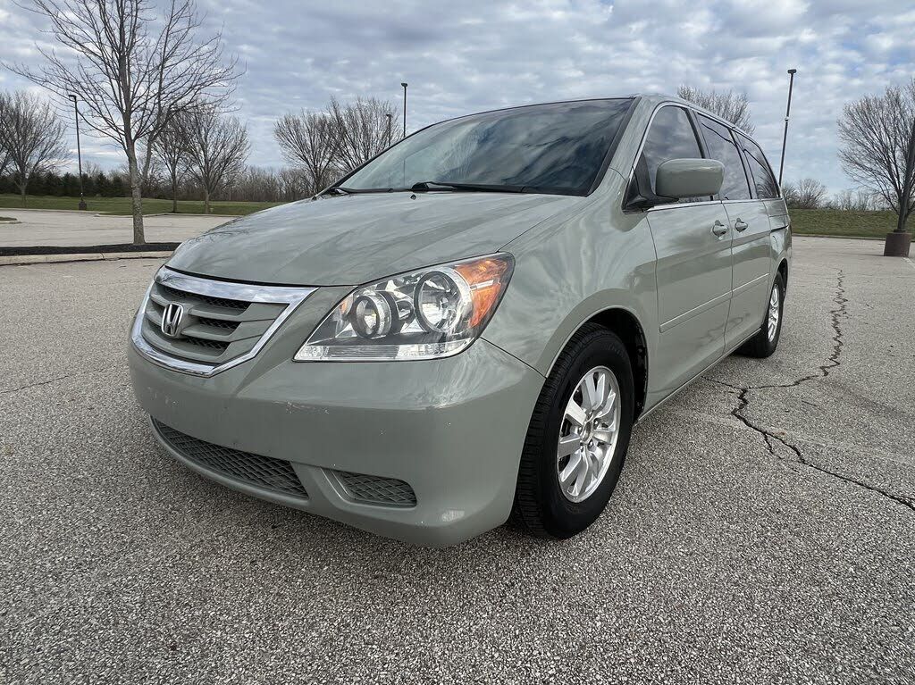 2010 HONDA Odyssey