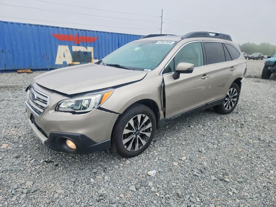 2015 SUBARU Outback