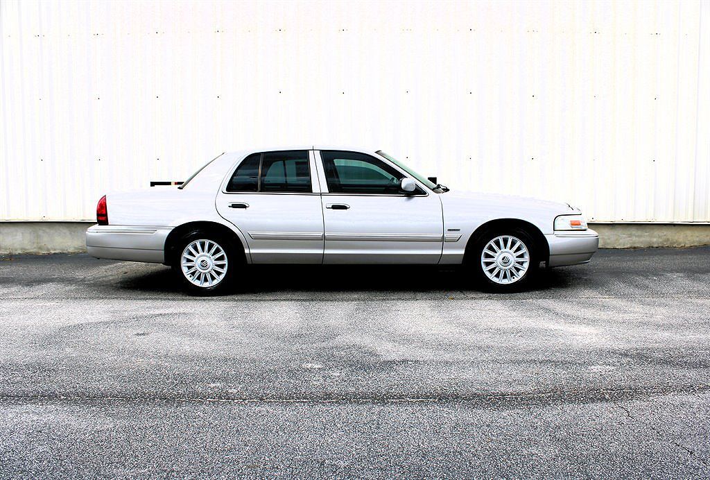 2009 MERCURY Grand Marquis