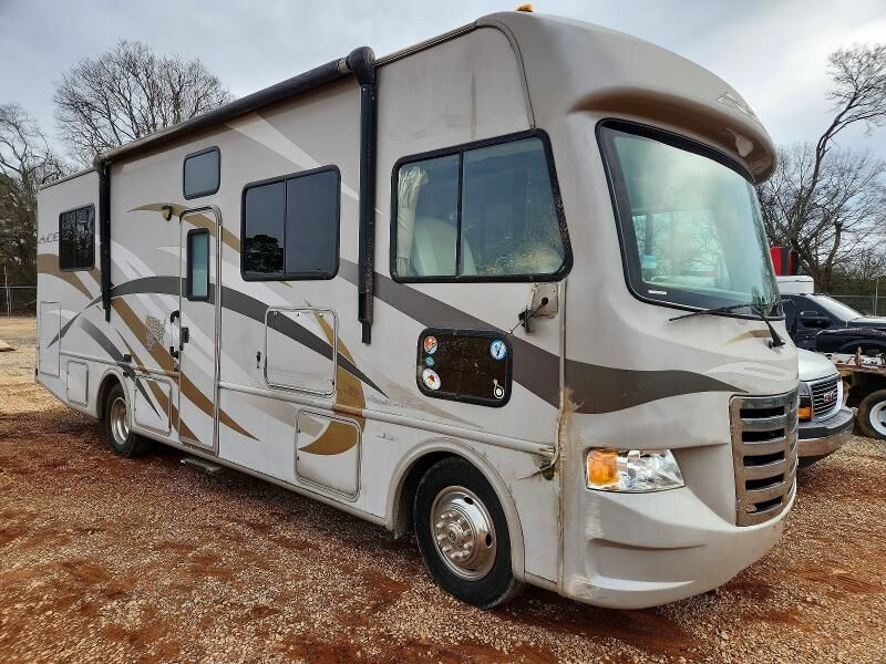 2013 FORD Motorhome Chassis