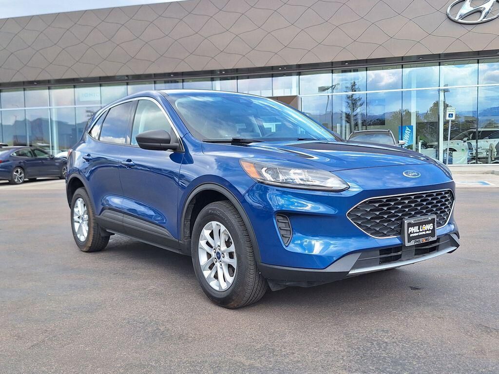 2022 FORD Escape