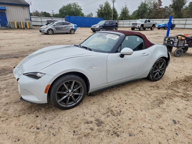2018 MAZDA MX-5