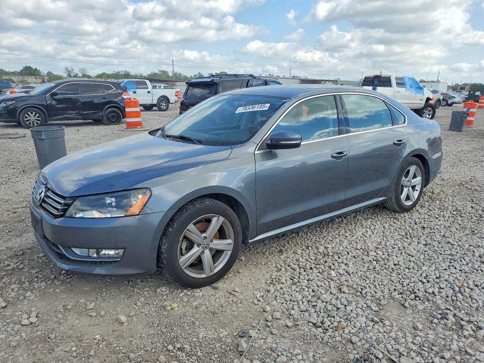 2015 VOLKSWAGEN Passat