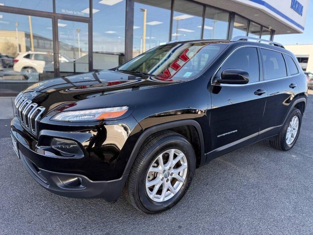 2018 JEEP Cherokee