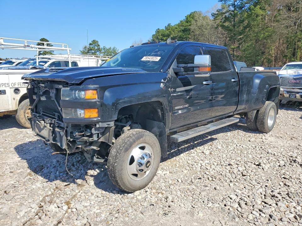 2018 CHEVROLET Silverado