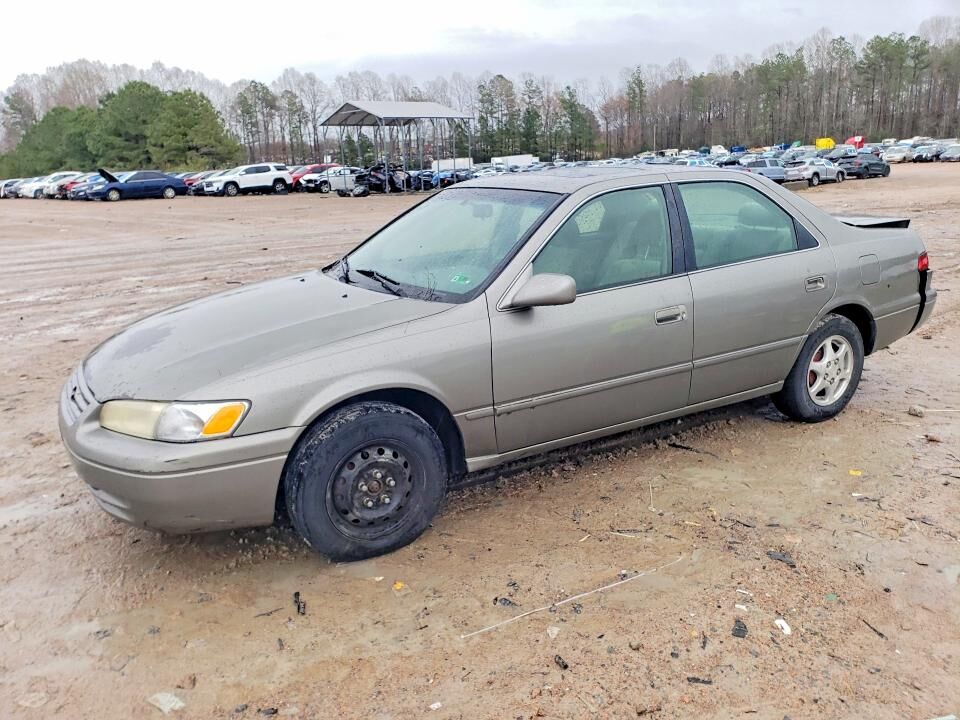 1997 TOYOTA Camry