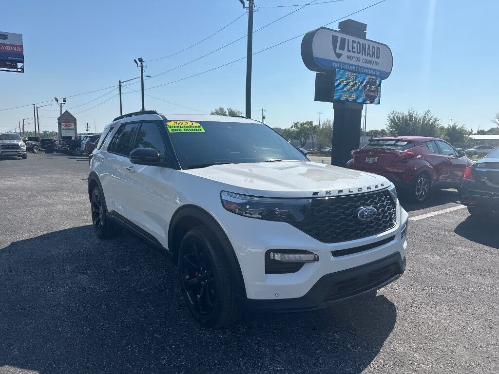 2023 FORD Explorer