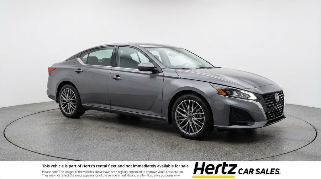 2025 NISSAN Altima