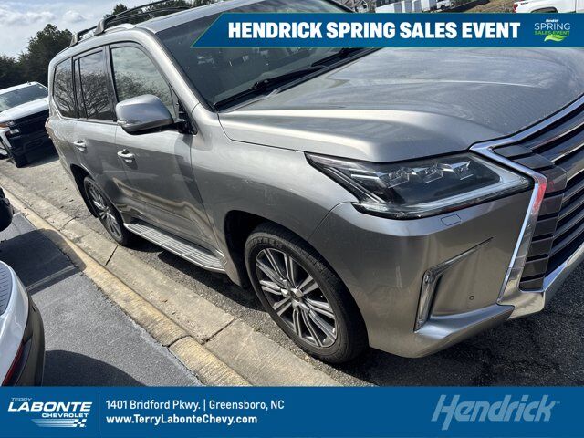 2016 LEXUS LX